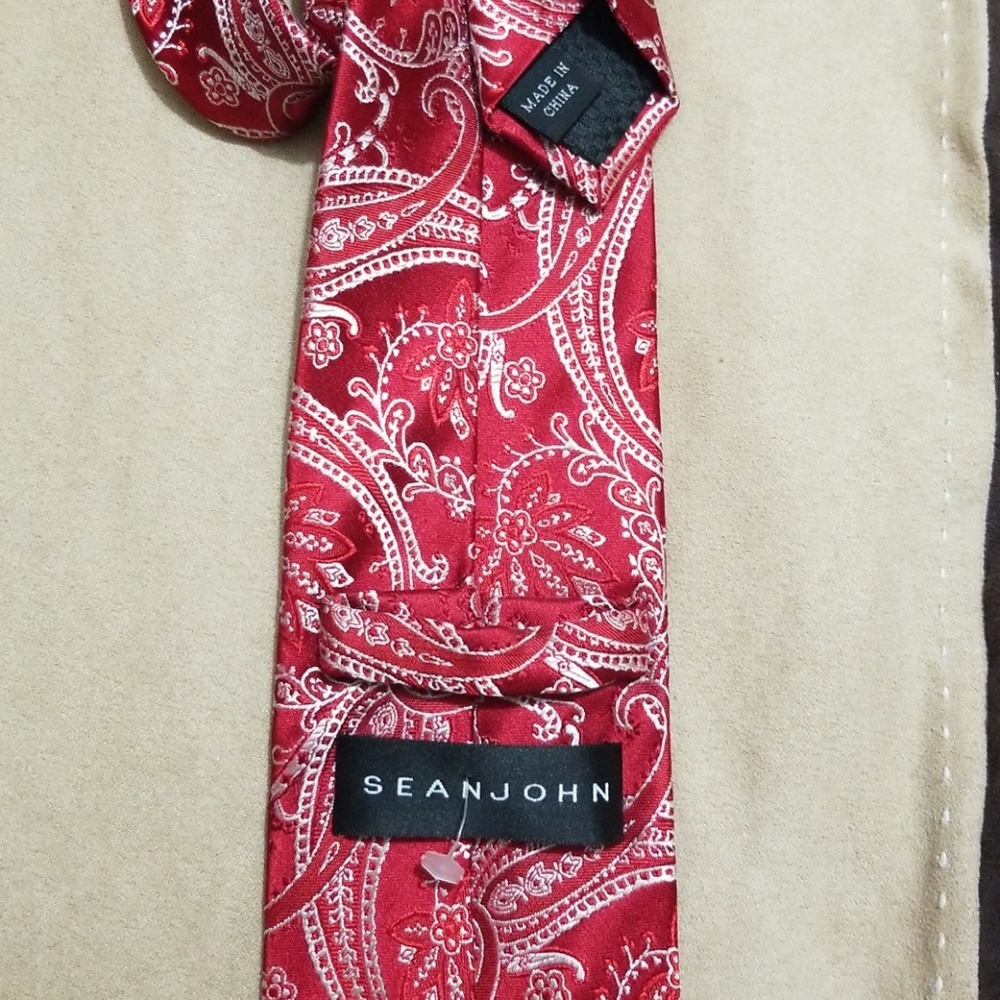 tie - Picture 3 of 3